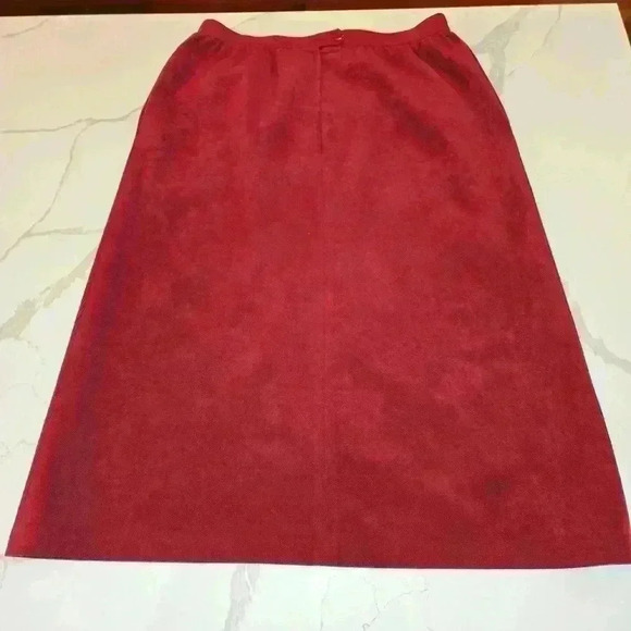 VTG Ultra Suede Womens Midi Maroon Skirt A-Line Size 30 Waist Made in the USA - Picture 2 of 8